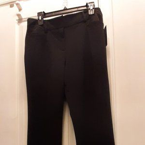 A. Byer Brand New with tags Dress Pant-Size 11 Juniors MSRP $44.00